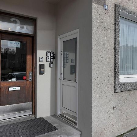 Nn Urban Guesthouse Рейк'явік Екстер'єр фото